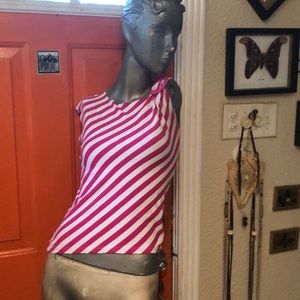 80s styles sleeveless T-shirt